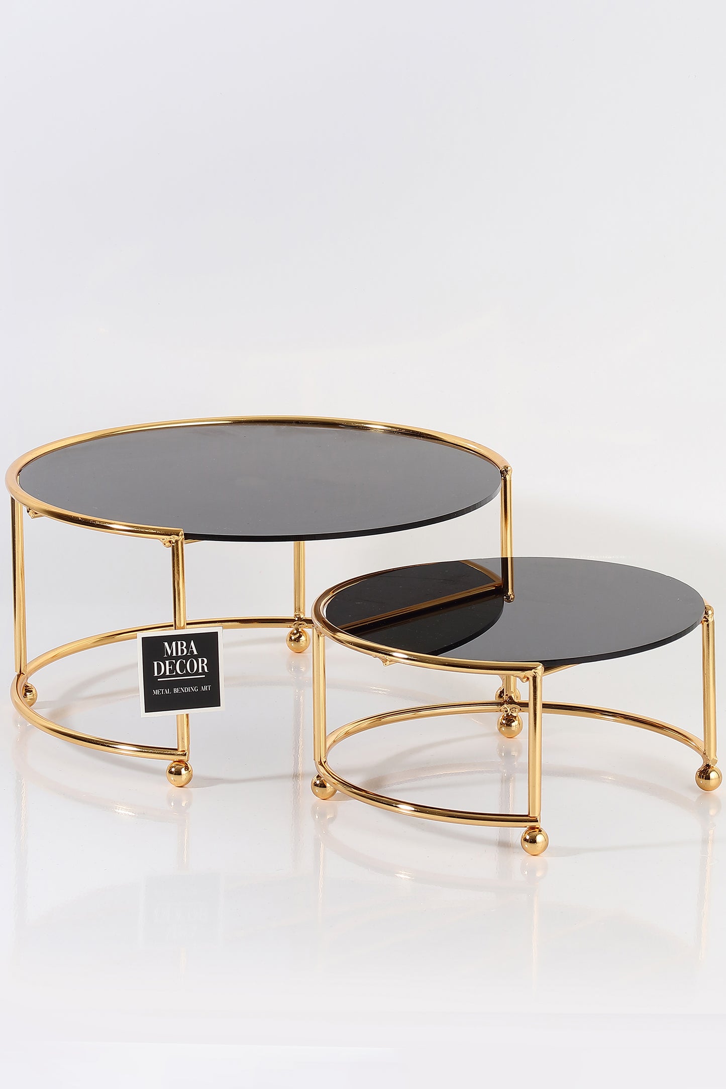 Set 2 Platouri (Suporturi) Etajate pentru Candy Bar si Servire, Model Zigon, Metal Auriu si Plexiglas Negru, 24-20cm – MBA Decor